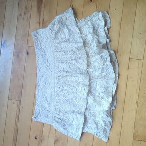 H&m cream lace floral skirt
